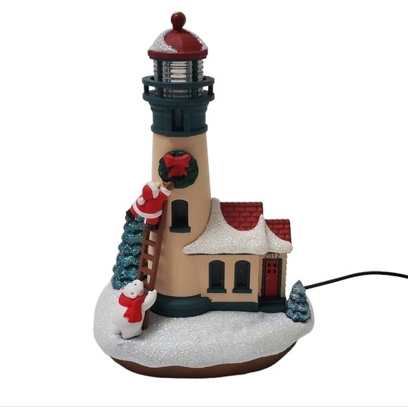 2012 Holiday Lighthouse #1 Hallmark Keepsake Christmas Ornament First in Series - Picture 1 of 6